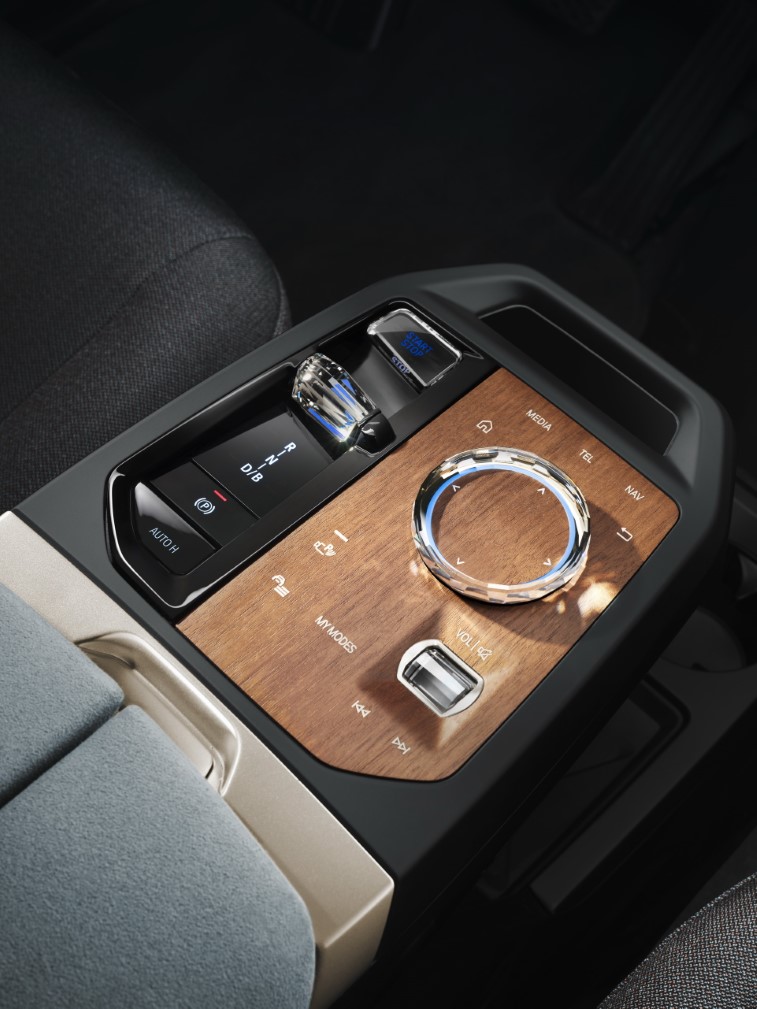 2022 BMW iX resim galerisi (13.11.2020)