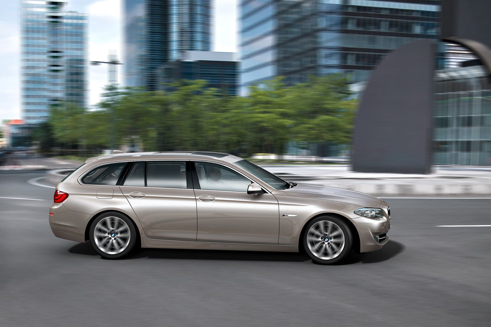 BMW 5 TOURING GALER