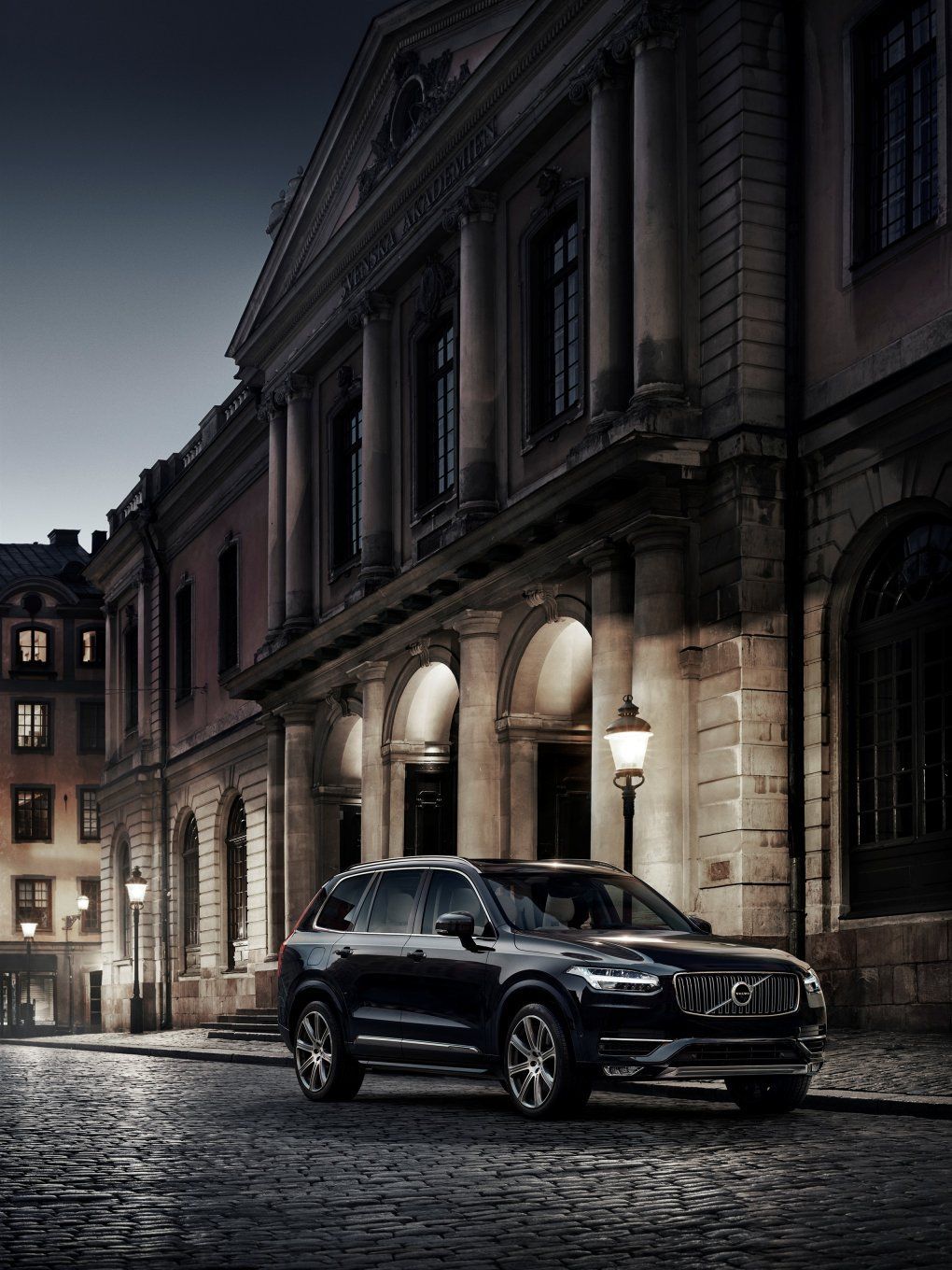 YEN 2015 VOLVO XC90 FRST EDTON RESM GALERS