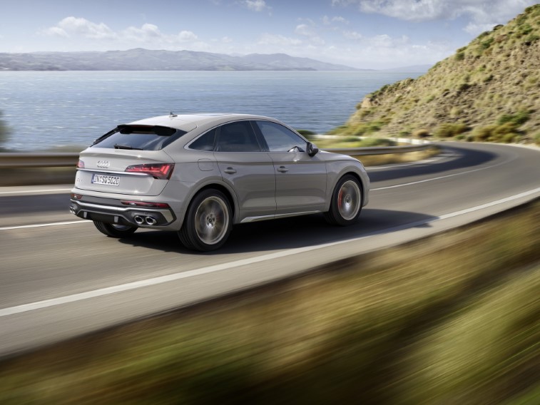 2021 Audi Q5 ve SQ5 Sportback resim galerisi (29.11.2020)
