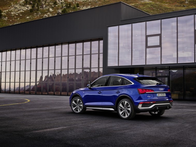 2021 Audi Q5 ve SQ5 Sportback resim galerisi (29.11.2020)