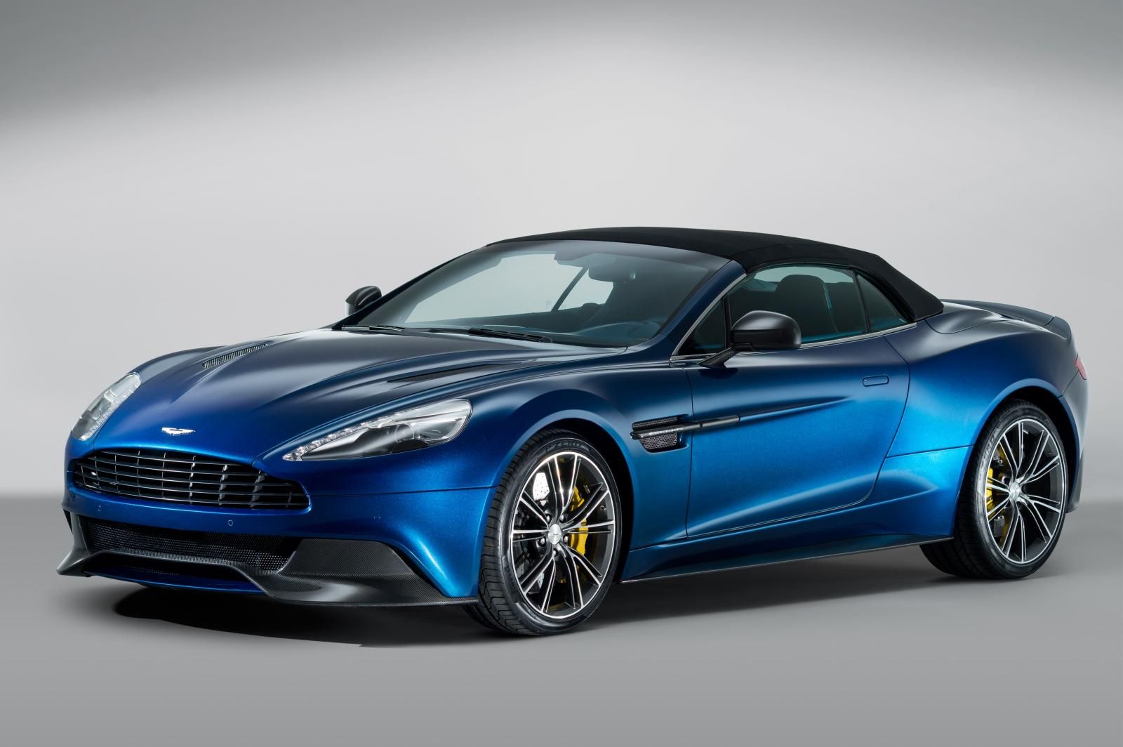 ASTON MARTN VANQUSH VOLANTE RESM GALER
