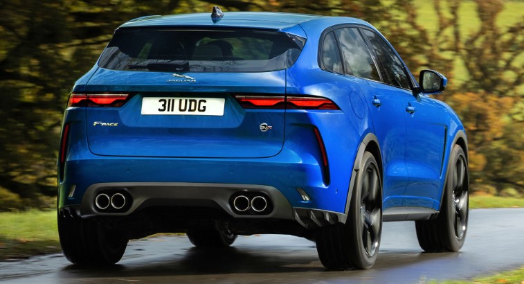 2021 Jaguar F-Pace SVR resim galerisi (03.12.2020)