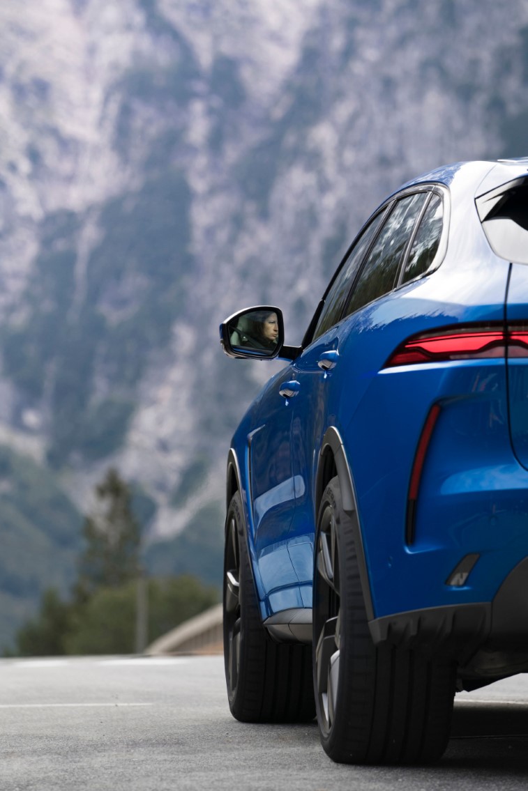 2021 Jaguar F-Pace SVR resim galerisi (03.12.2020)