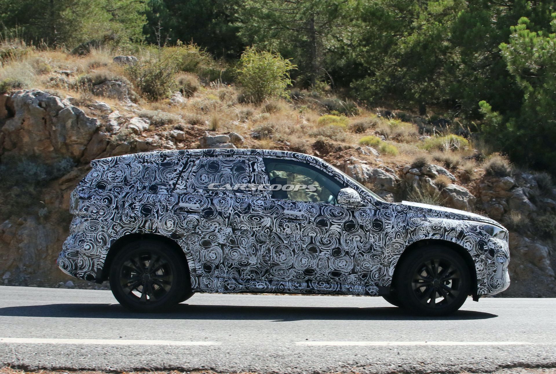 2023 BMW X1 plug-in hibrit resim galerisi (06.12.2020)
