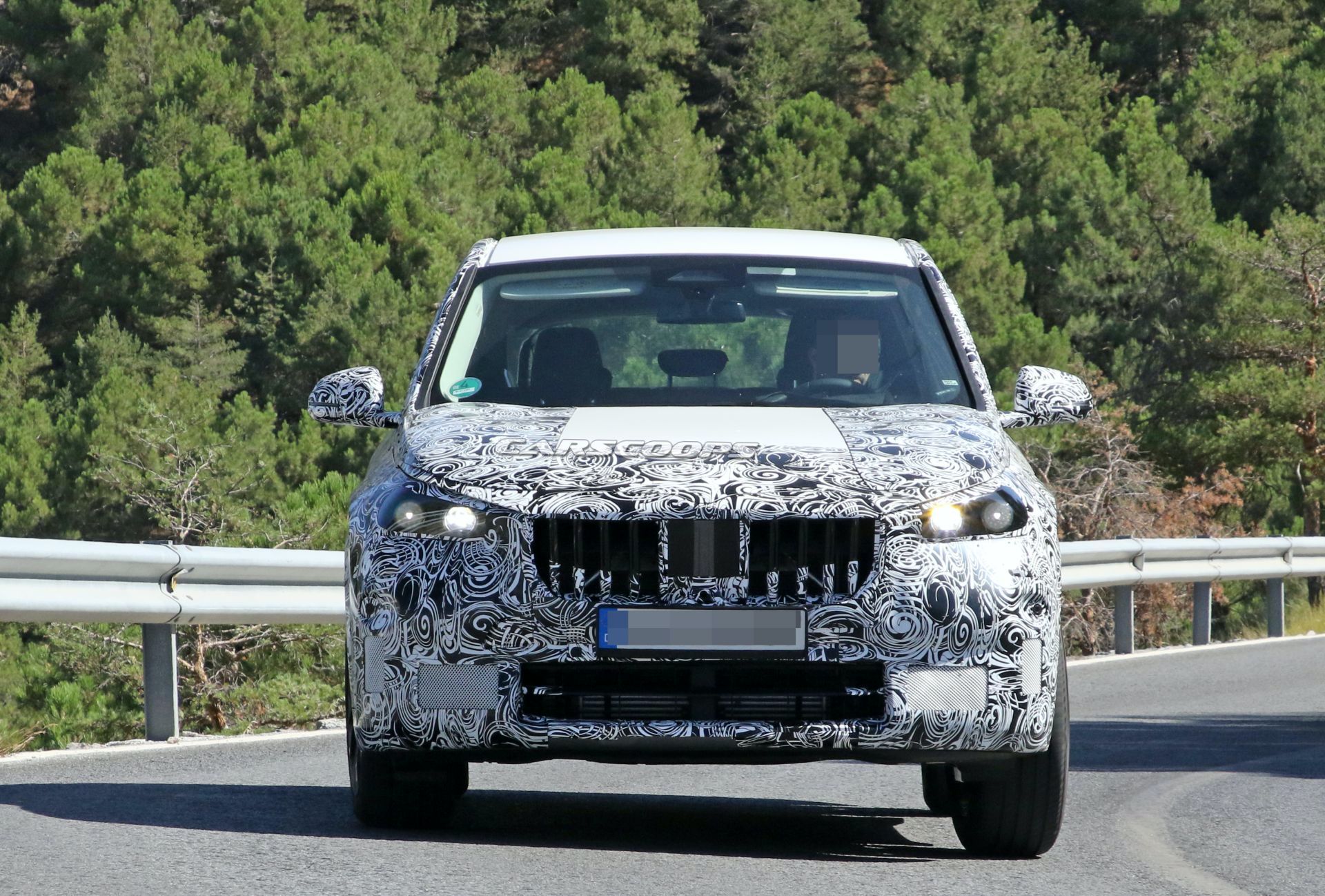2023 BMW X1 plug-in hibrit resim galerisi (06.12.2020)