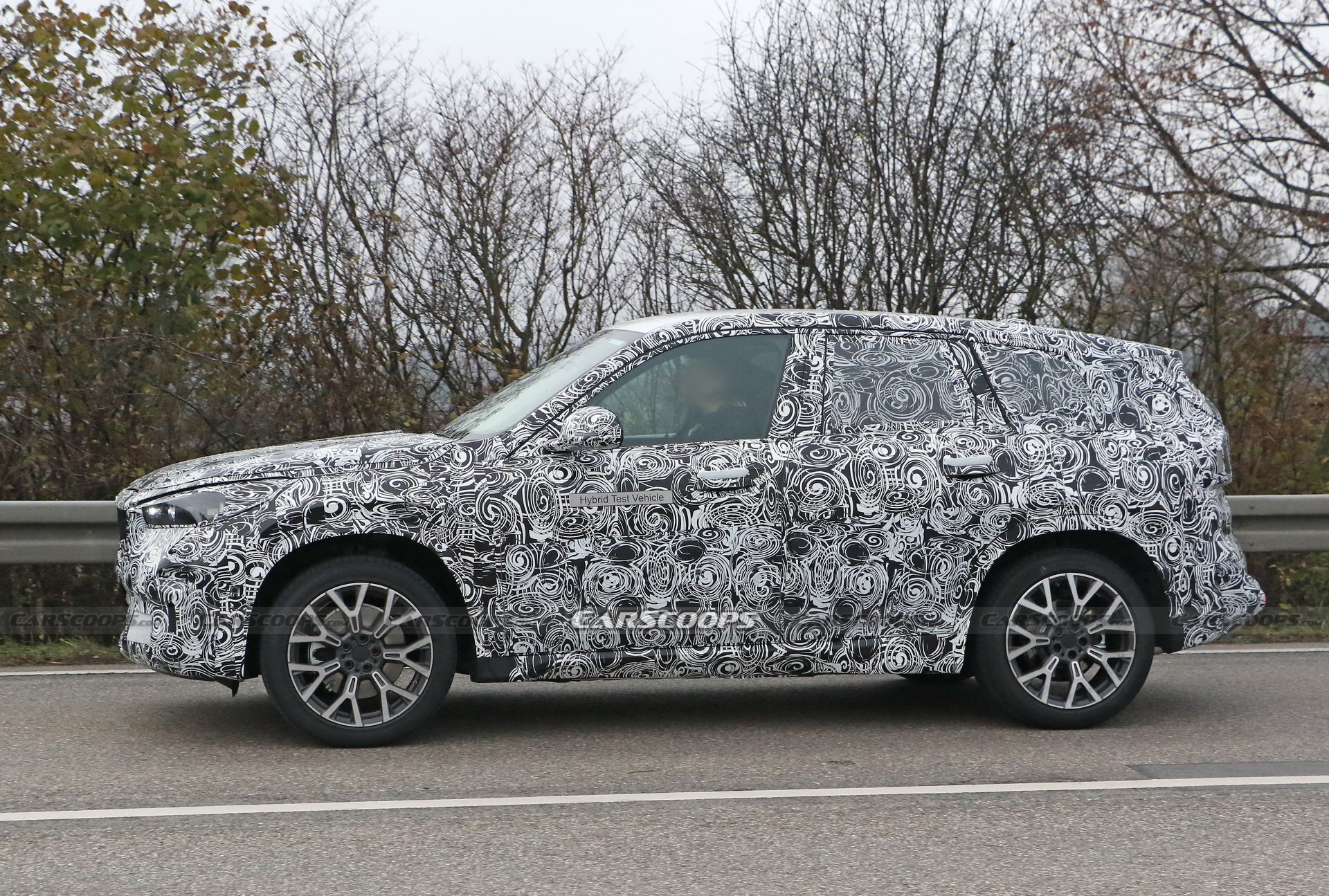 2023 BMW X1 plug-in hibrit resim galerisi (06.12.2020)