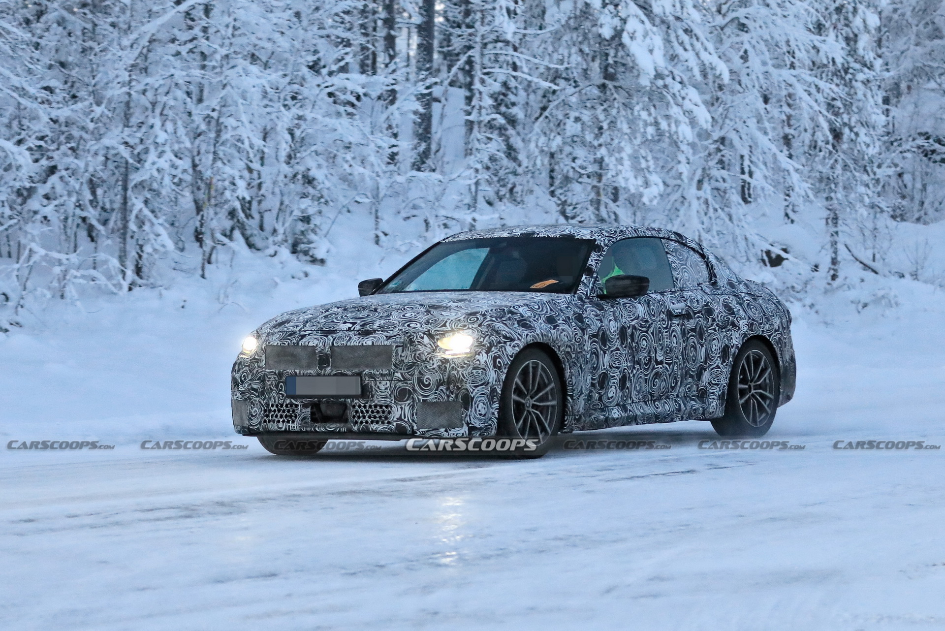 Yeni BMW 2 Serisi Coupe resim galerisi (07.12.2020)
