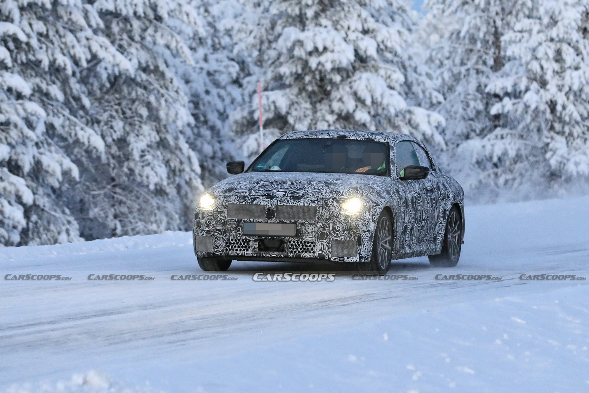 Yeni BMW 2 Serisi Coupe resim galerisi (07.12.2020)