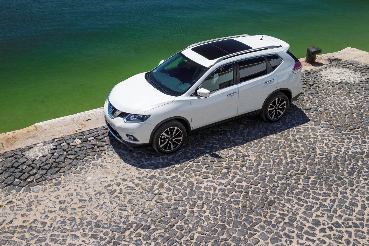 YEN NSSAN X-TRAL 1.6 DCI XTRONIC DETAYLI RESM GALERS