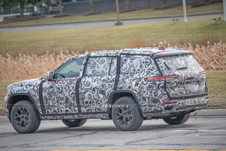 2022 Jeep Grand Cherokee resim galerisi (26.12.2020)