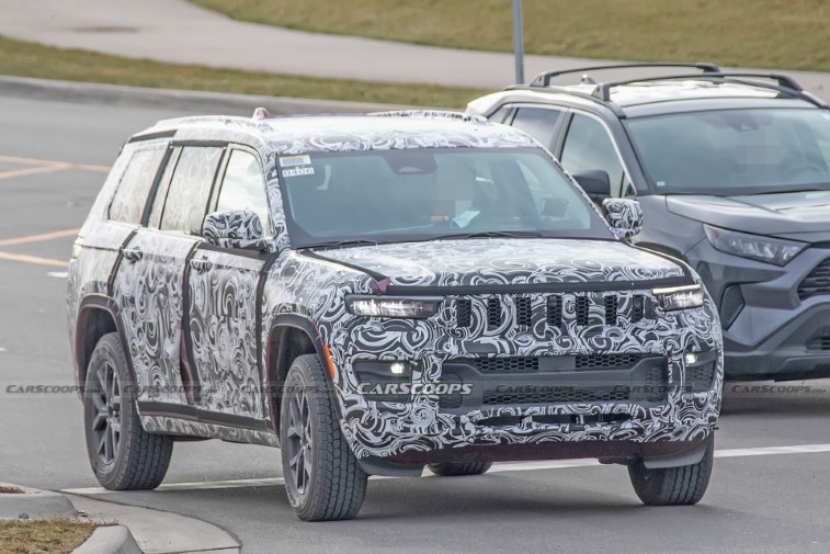 2022 Jeep Grand Cherokee resim galerisi (26.12.2020)