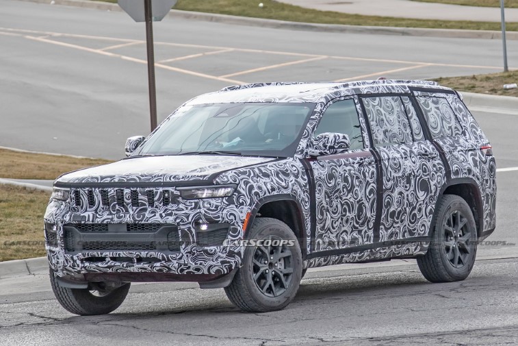 2022 Jeep Grand Cherokee resim galerisi (26.12.2020)