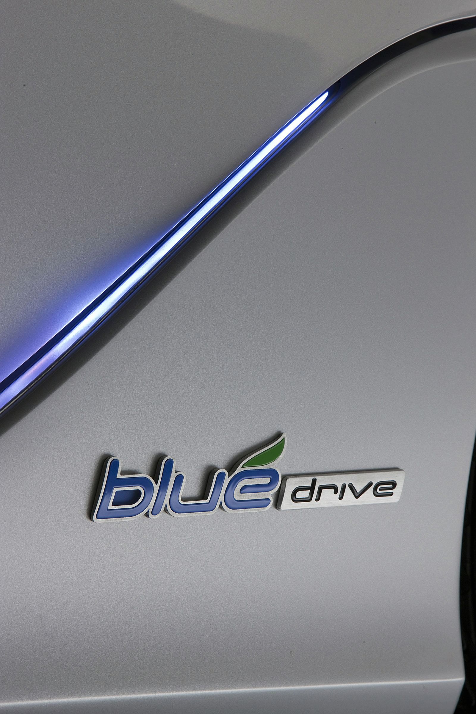 HYUNDA NUVS CONCEPT GALER
