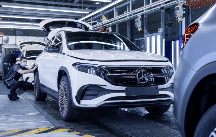 2021 Mercedes EQA resim galerisi (20.01.2020)