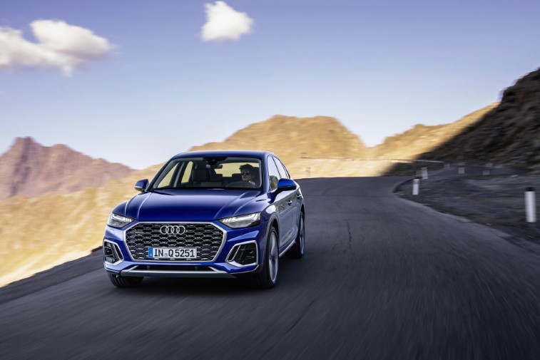 2021 Audi SQ5 Sportback TDI resim galerisi (26.01.2021)