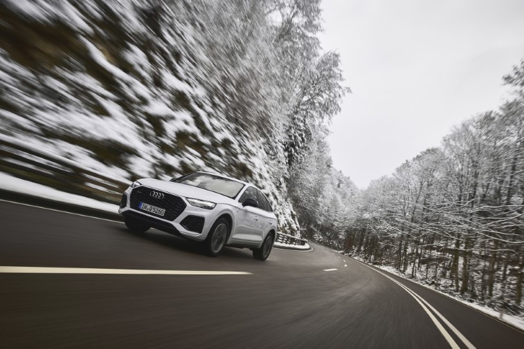 2021 Audi SQ5 Sportback TDI resim galerisi (26.01.2021)