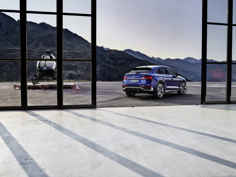 2021 Audi SQ5 Sportback TDI resim galerisi (26.01.2021)