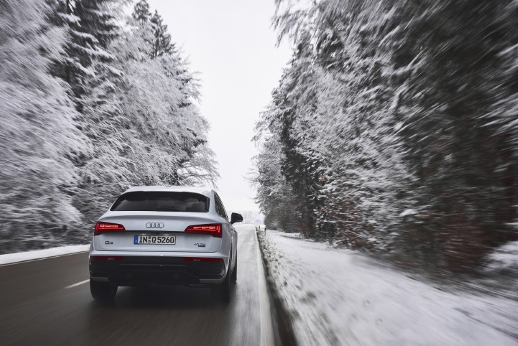 2021 Audi SQ5 Sportback TDI resim galerisi (26.01.2021)