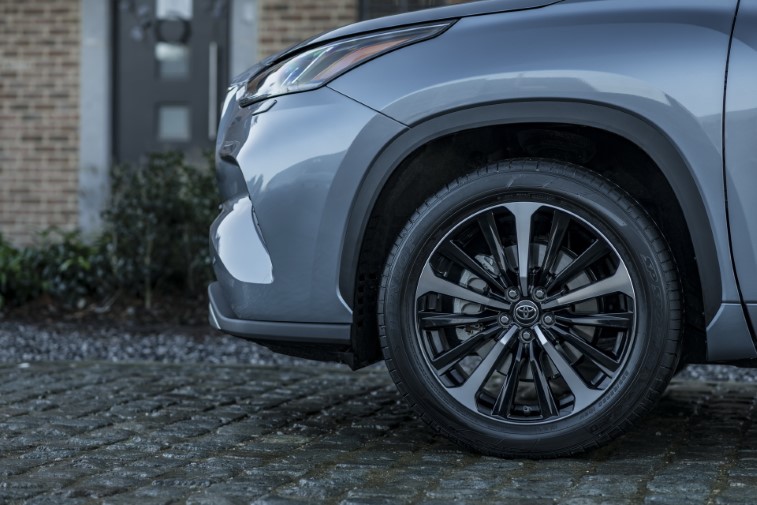 2021 Toyota Highlander resim galerisi (26.01.2021)