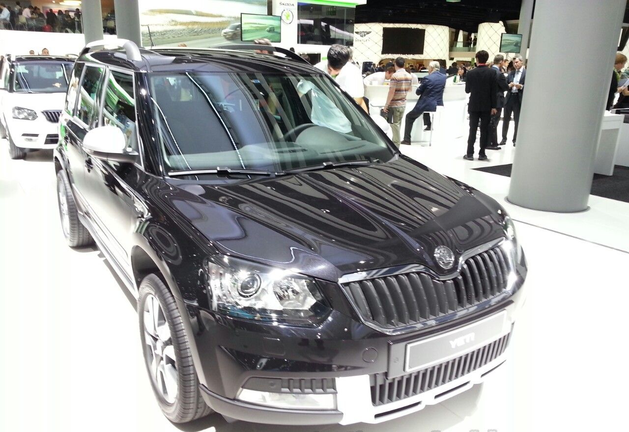 YEN� SKODA YET� FRANKFURT LANSMAN RES�M GALER�S�