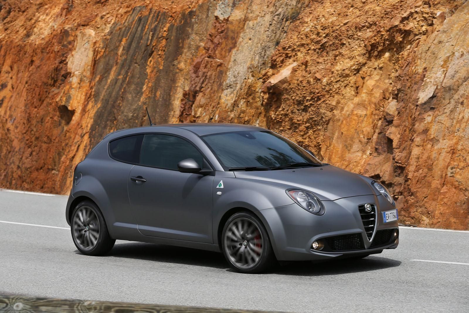 2014 ALFA ROMEO MTO QUADRFOGLO VERDE RESM GALERS