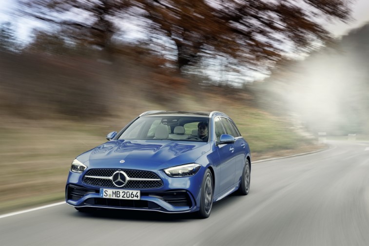 2022 Mercedes-Benz C-Serisi resim galerisi 