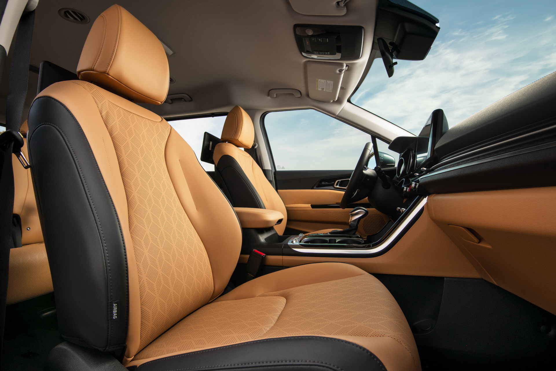 2022 Kia Carnival resim galerisi