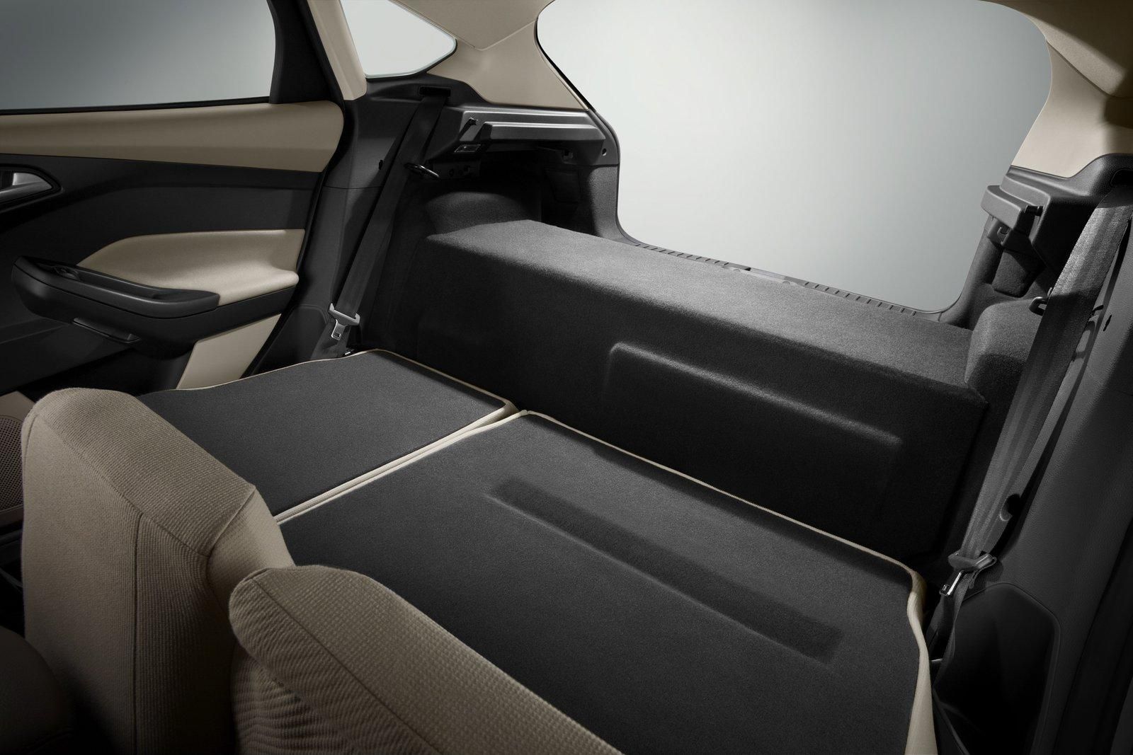 FORD FOCUS ELECTRIC GALER