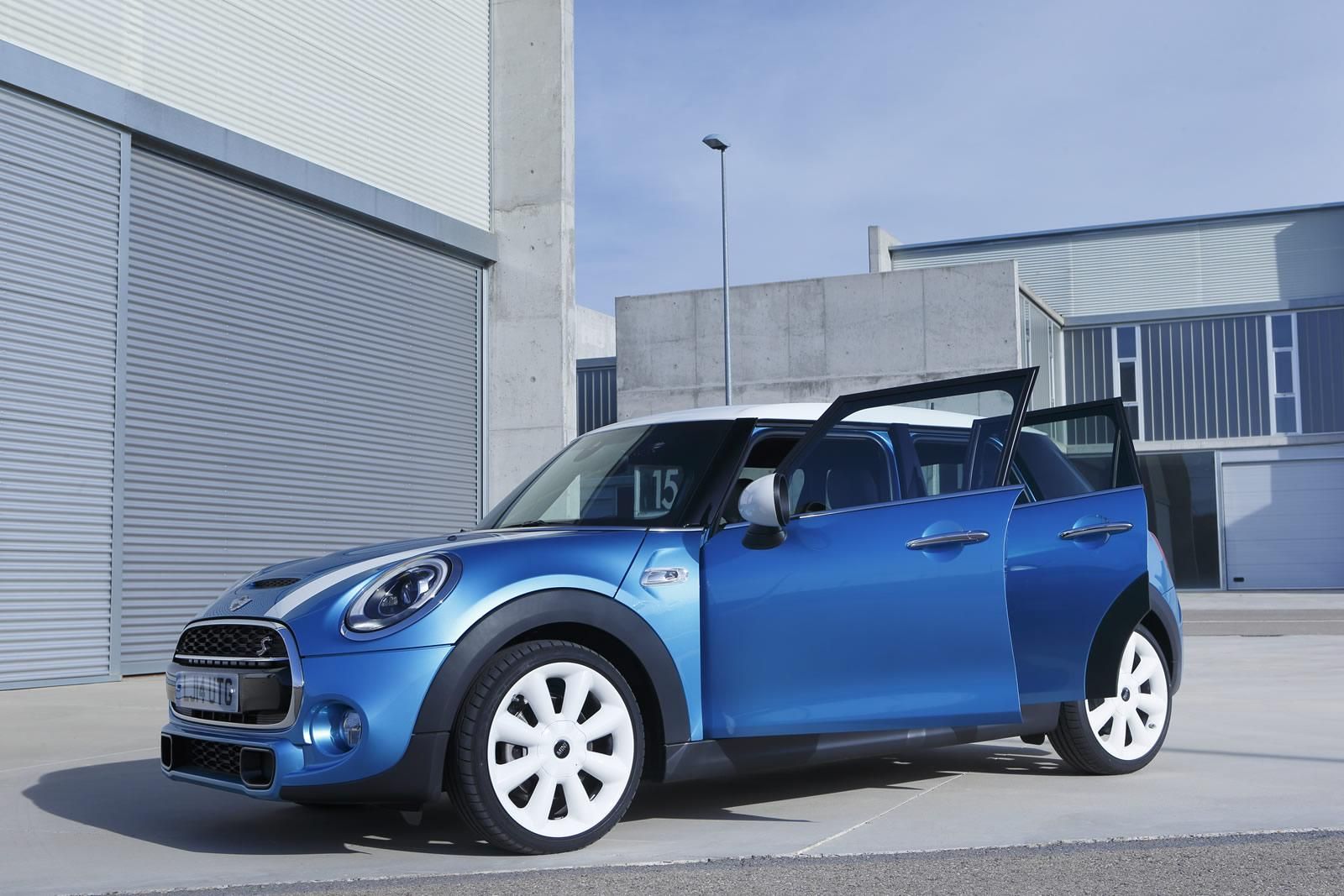 YEN BE KAPILI MN COOPER S DETAYLI RESM GALERS
