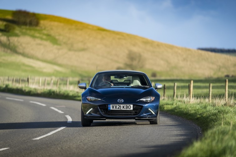 2021 Mazda MX-5 Sport Venture Edition resim galerisi (12.04.2021)