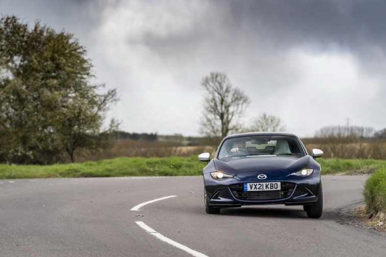 2021 Mazda MX-5 Sport Venture Edition resim galerisi (12.04.2021)