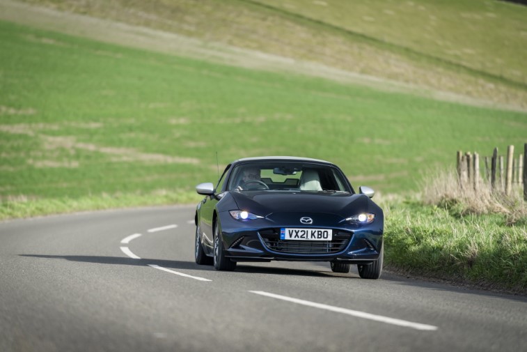 2021 Mazda MX-5 Sport Venture Edition resim galerisi (12.04.2021)