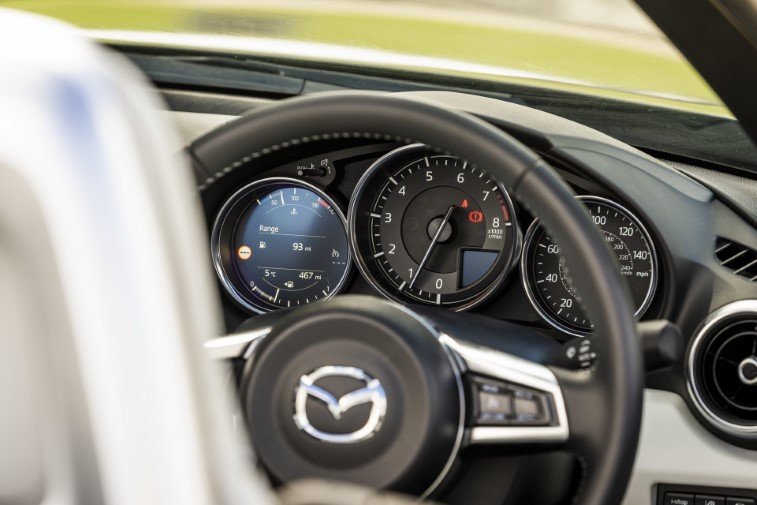 2021 Mazda MX-5 Sport Venture Edition resim galerisi (12.04.2021)