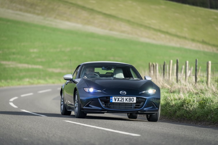 2021 Mazda MX-5 Sport Venture Edition resim galerisi (12.04.2021)
