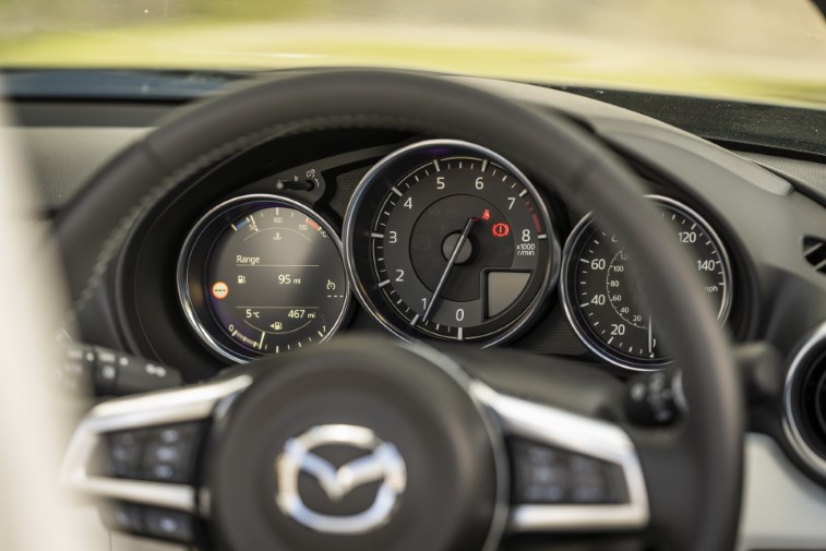 2021 Mazda MX-5 Sport Venture Edition resim galerisi (12.04.2021)