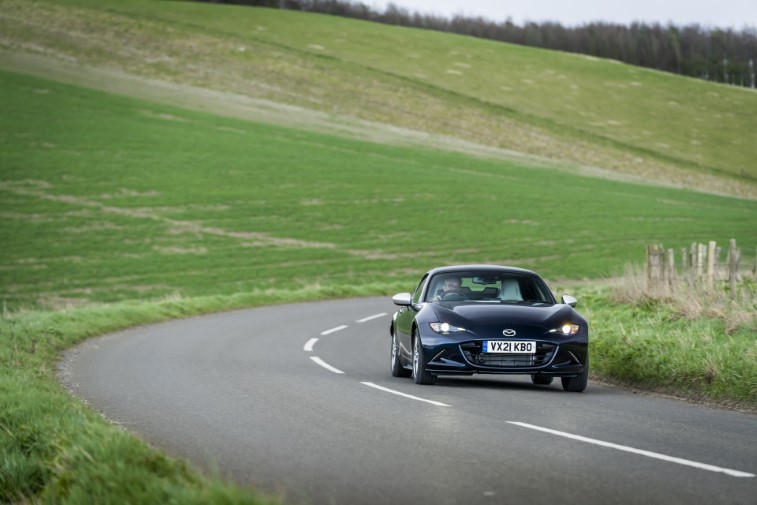 2021 Mazda MX-5 Sport Venture Edition resim galerisi (12.04.2021)