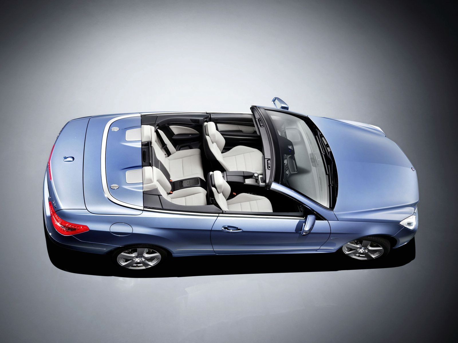 MERCEDES E CONVERTIBLE (2010) GALER