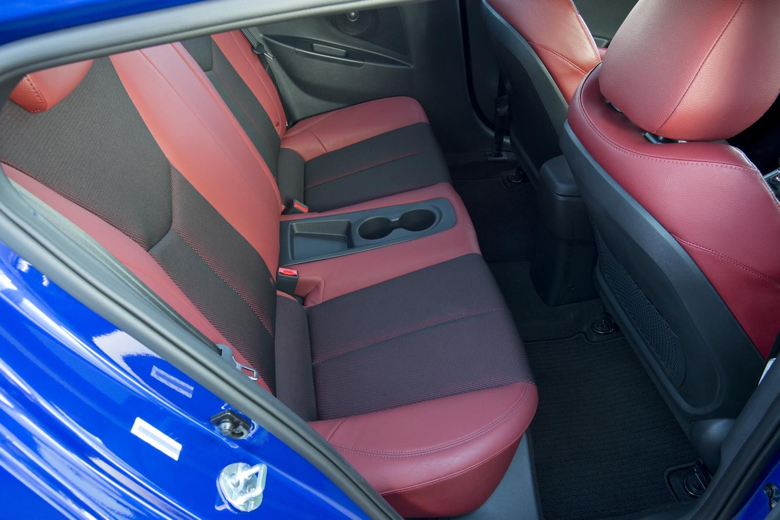 HYUNDA VELOSTER TURBO R SPEC RESM GALERS