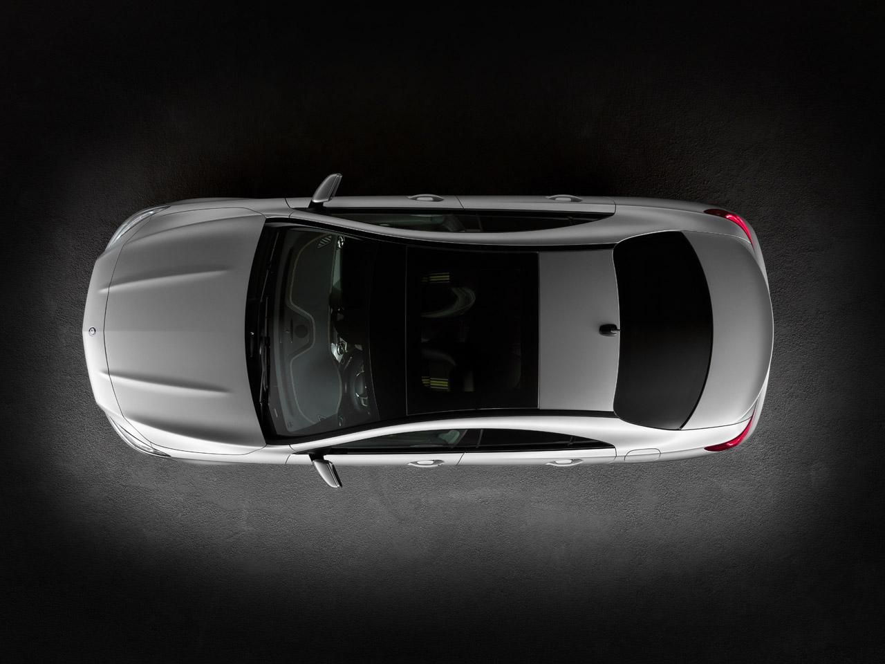 MERCEDES CLA GALER