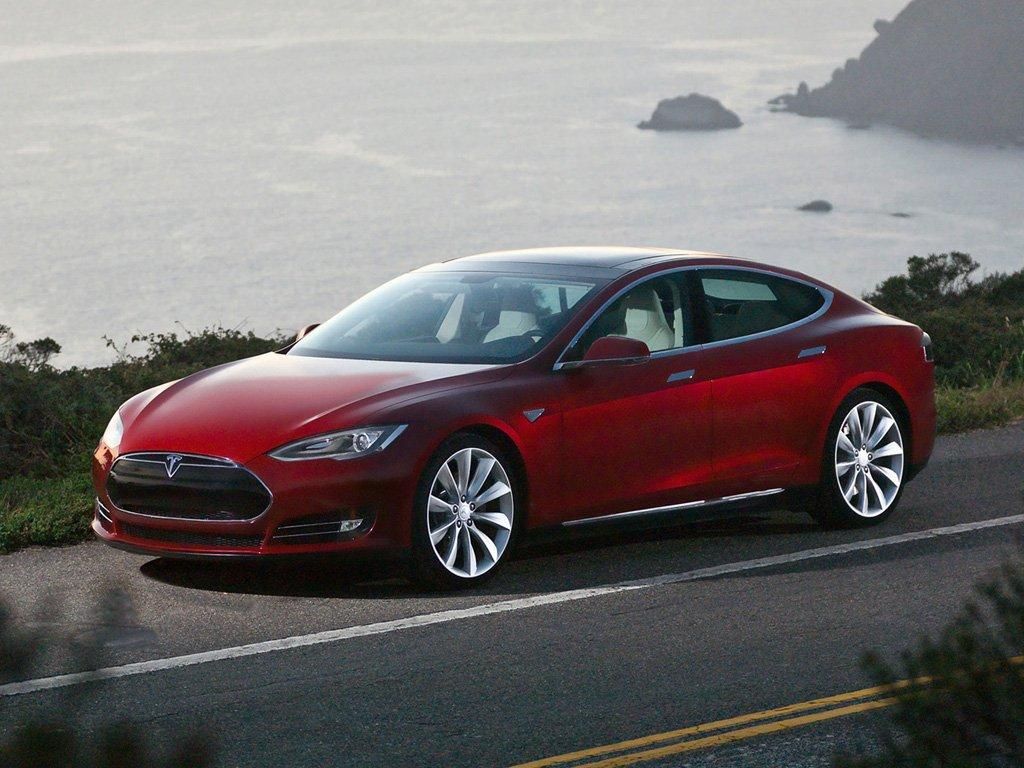 TESLA MODEL S RESM GALERS