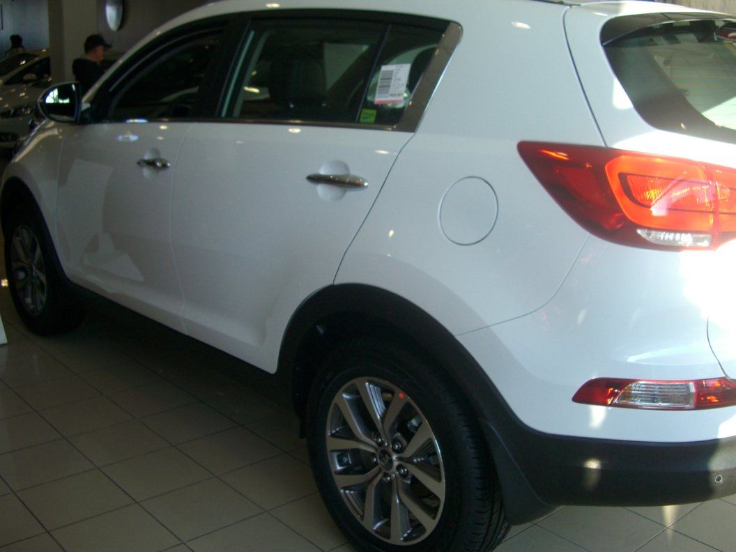 YEN MAKYAJLI 2014 KA SPORTAGE TRKYE'DE RESM GALERS