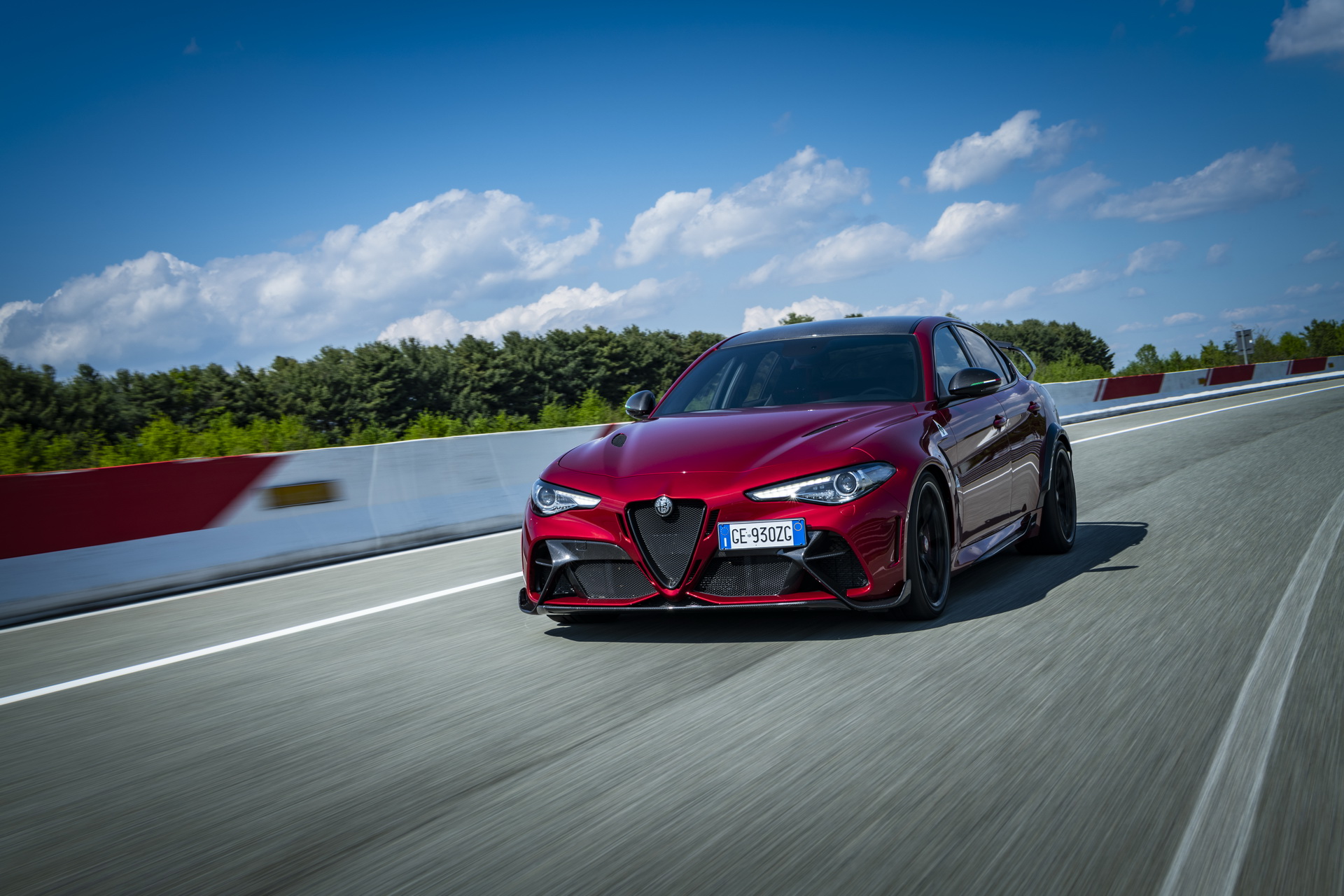 Alfa Romeo Giulia GTA ve GTAm resim galerisi (14.05.2021)