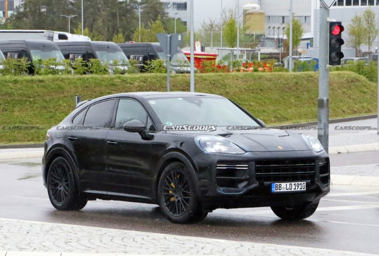 2022 Porsche Cayenne Coupe resim galerisi (16.05.2021)