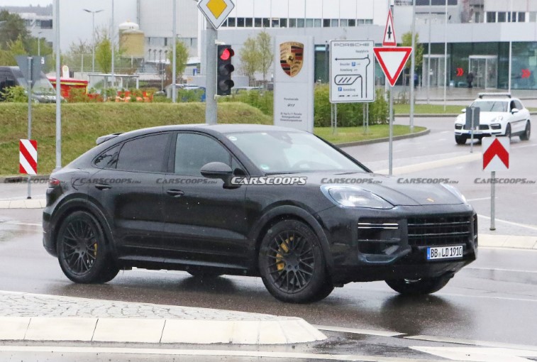 2022 Porsche Cayenne Coupe resim galerisi (16.05.2021)