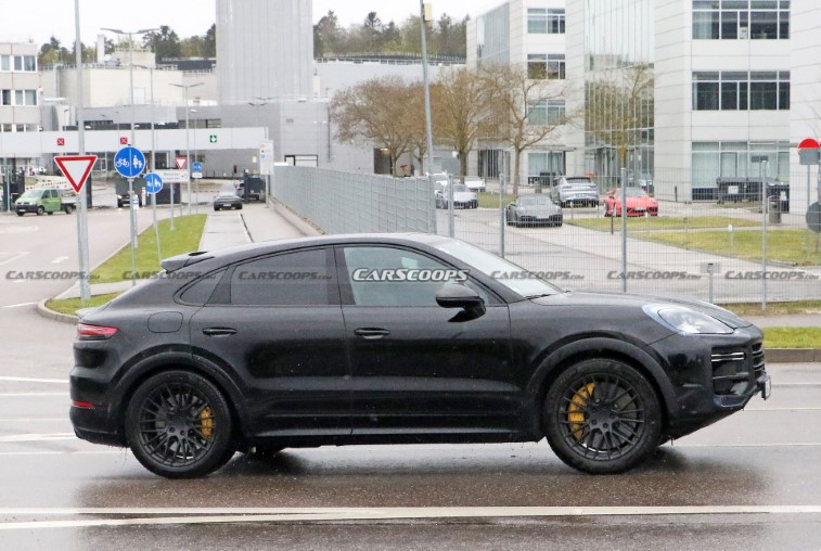 2022 Porsche Cayenne Coupe resim galerisi (16.05.2021)