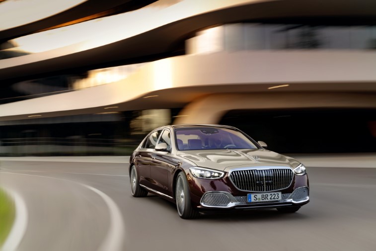 2022 Mercedes-Maybach S680 resim galerisi (18.05.2021)