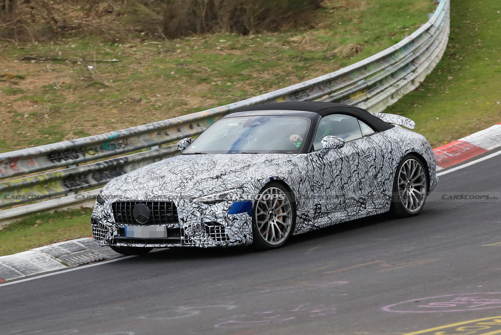 2022 Mercedes-AMG SL resim galerisi 