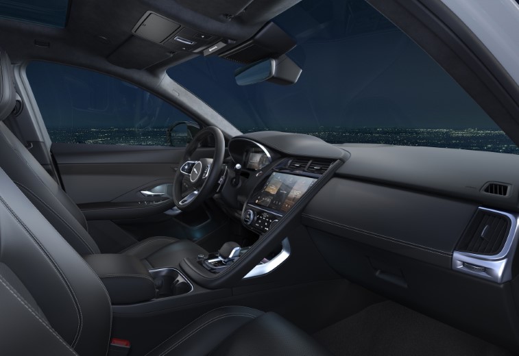 2021 Jaguar E-Pace resim galeri (19.05.2021)