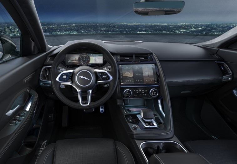 2021 Jaguar E-Pace resim galeri (19.05.2021)